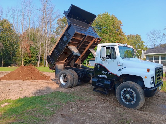 SJ Excavation Dump Truck